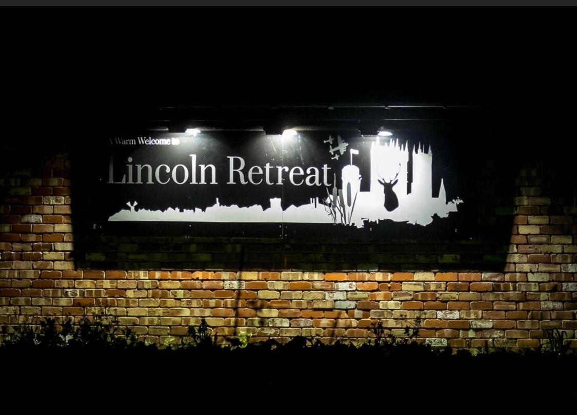 Lincoln Holiday Retreat Lodge With Private Hot Tub Exterior photo